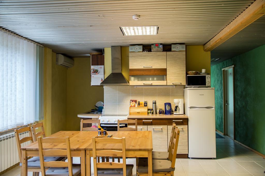 Puuna Oeoemaja B&B Vihterpalu الغرفة الصورة